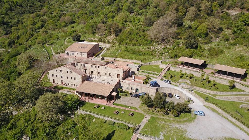 Masseria Rocca Di Gonato Castelbuono  Exterior foto