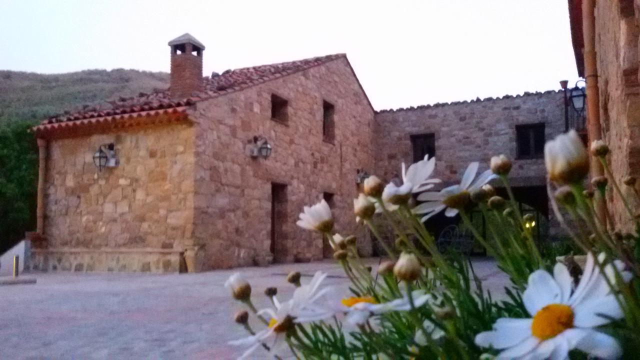Masseria Rocca Di Gonato Castelbuono  Exterior foto